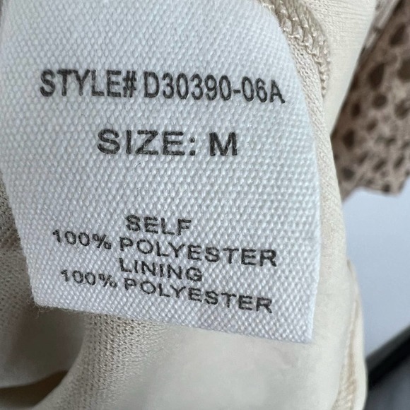 NWT Altar'd State Leopard Print Tiered Mini Dress Women's Sz M Mocha Bell Sleeve - Picture 8 of 10